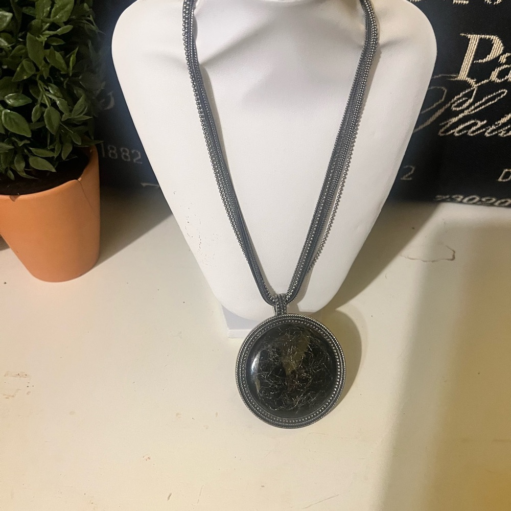 Premier Designs Removable Black Pendant Necklace
